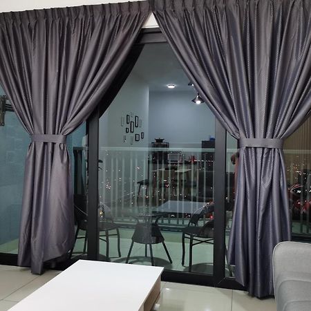 Le Pavillion Puchong By Widebed Upto 6Pax Daire Kuala Lumpur Dış mekan fotoğraf