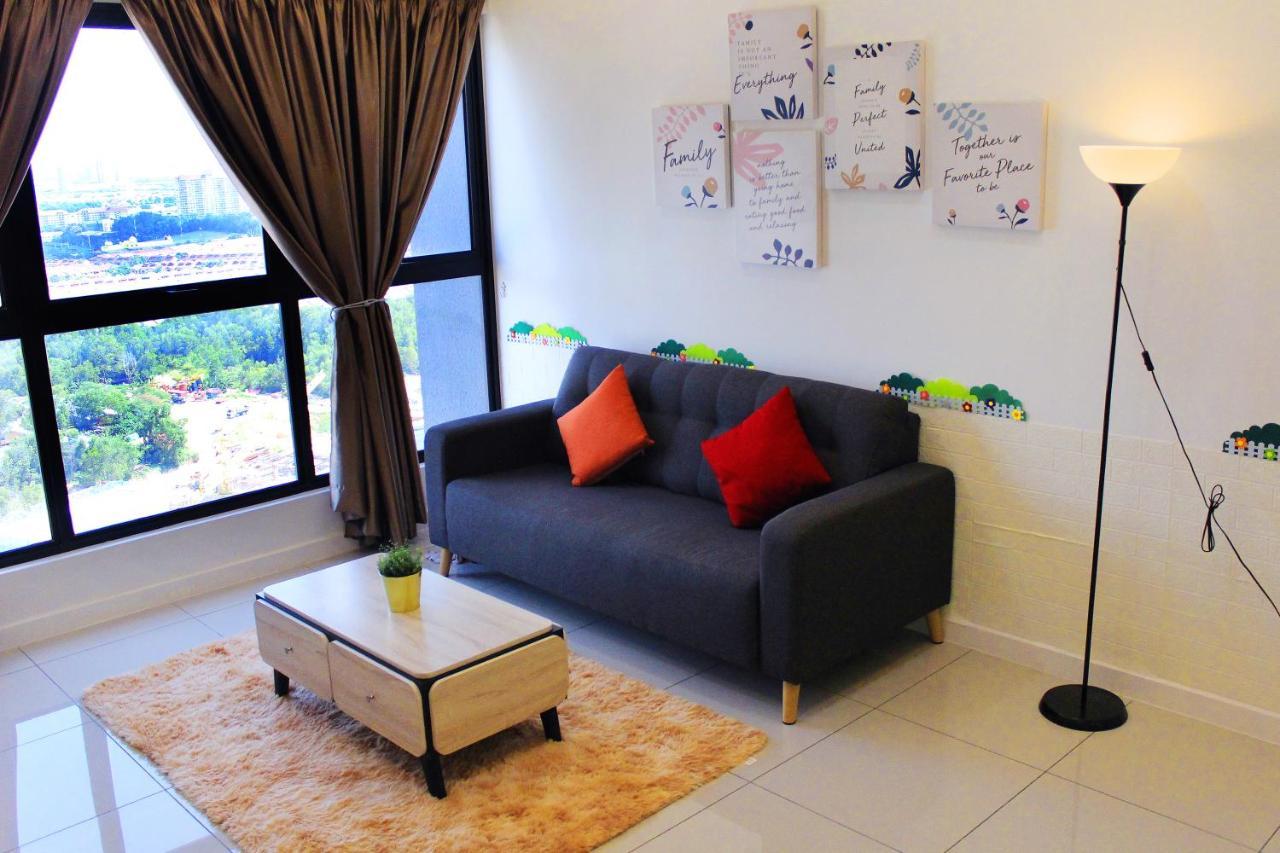 Le Pavillion Puchong By Widebed Upto 6Pax Daire Kuala Lumpur Dış mekan fotoğraf