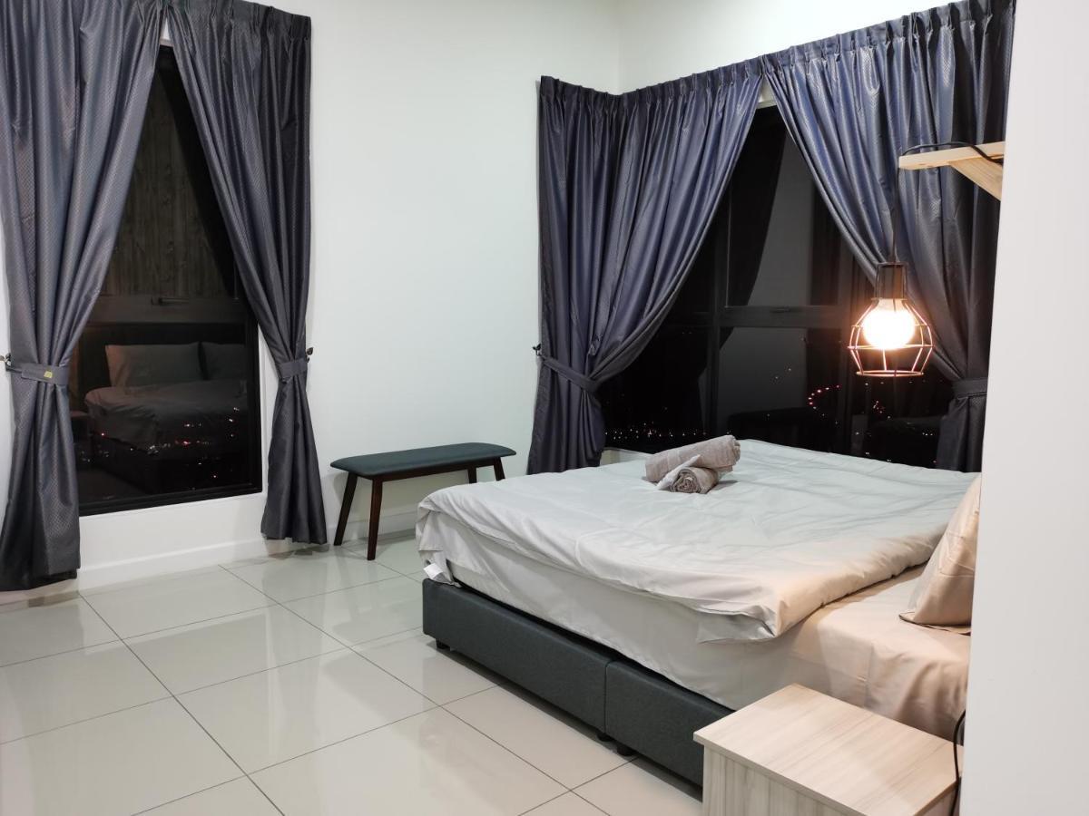 Le Pavillion Puchong By Widebed Upto 6Pax Daire Kuala Lumpur Dış mekan fotoğraf