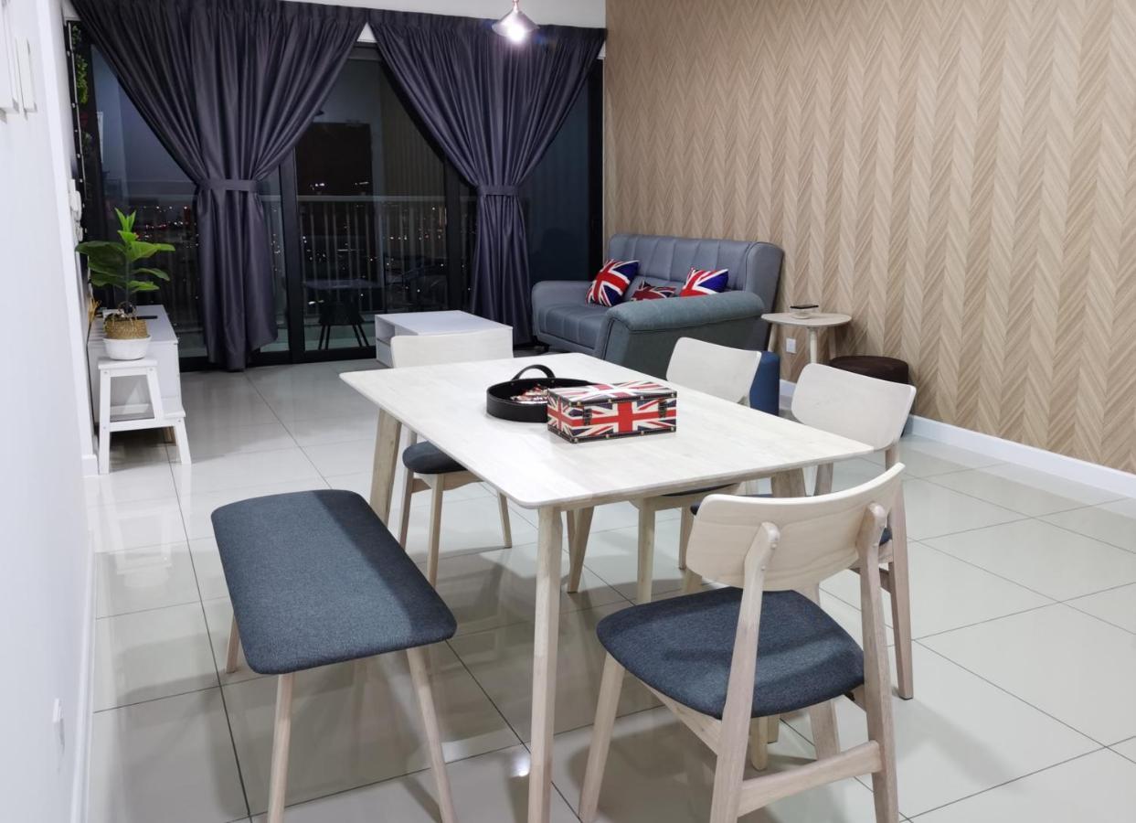 Le Pavillion Puchong By Widebed Upto 6Pax Daire Kuala Lumpur Dış mekan fotoğraf