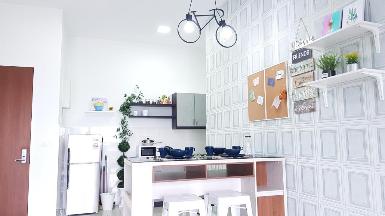Le Pavillion Puchong By Widebed Upto 6Pax Daire Kuala Lumpur Dış mekan fotoğraf