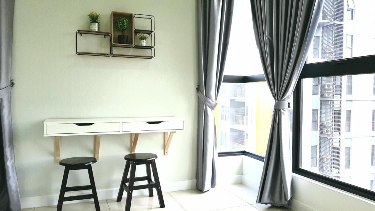 Le Pavillion Puchong By Widebed Upto 6Pax Daire Kuala Lumpur Dış mekan fotoğraf